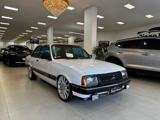 CHEVROLET CHEVETTE 1.6 DL 8V GASOLINA 2P MANUAL